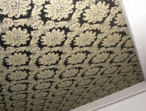 тканевый натяжной потолок фото классика